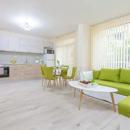 Apartment Domus Grand *