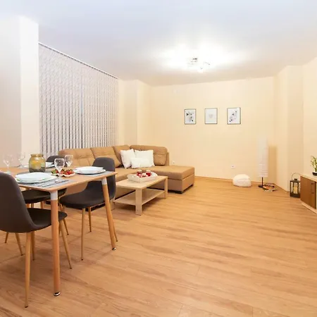 Apartment Domus Grand Plovdiv