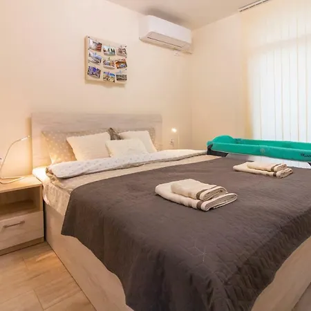 Apartament Domus Grand With Parking *