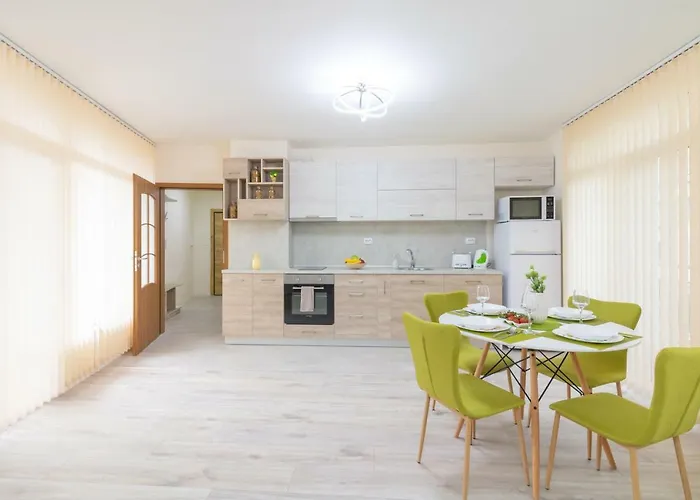 Apartment Domus Grand With Parking