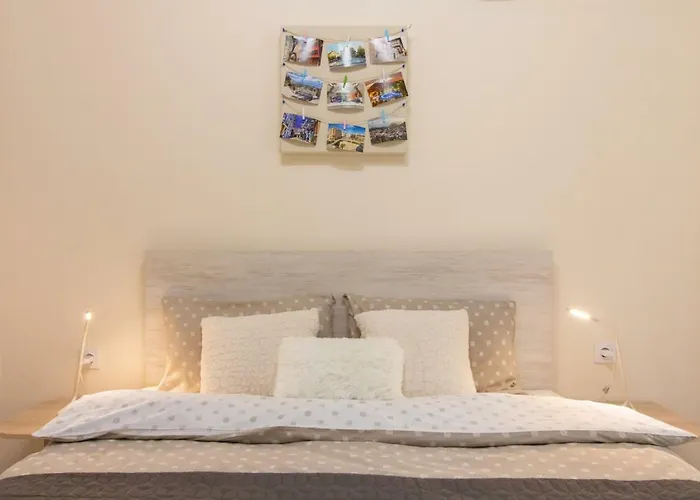 Domus Grand With Parking *